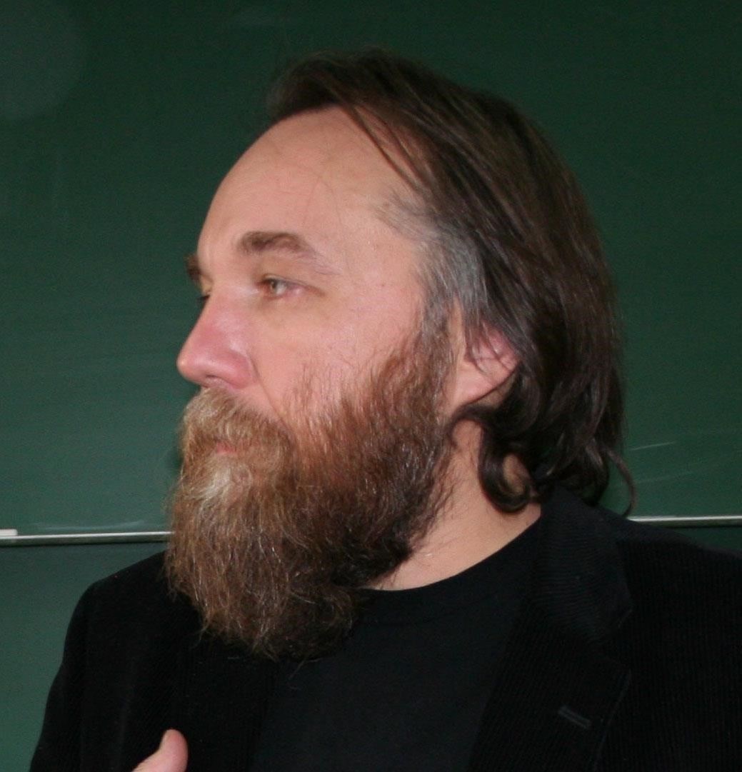 Изменения в геополитической обстановке: Актуальность определенной информации снижается по мере развития политической ситуации. Документы, связанные с прошлыми конфликтами, дипломатическими усилиями или военными операциями, могут потерять свою чувствительность после изменения геополитического контекста.