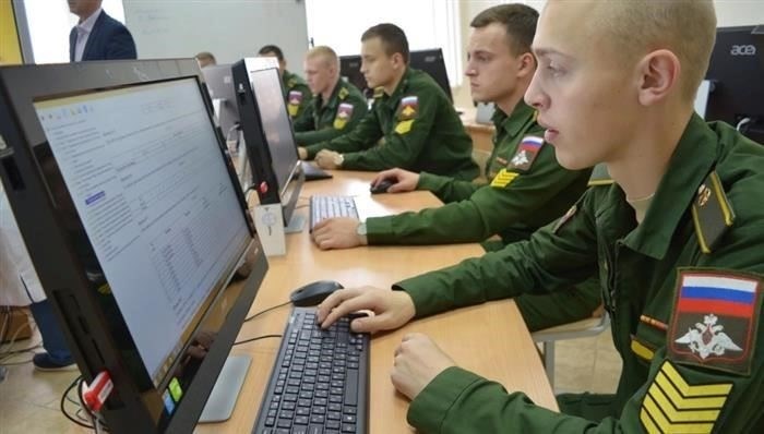 Кто имеет право на обучение вождению под руководством комиссариата?