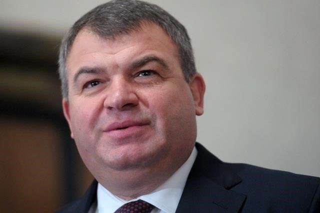 Кто такой бывший министр обороны и что произошло после его ухода?