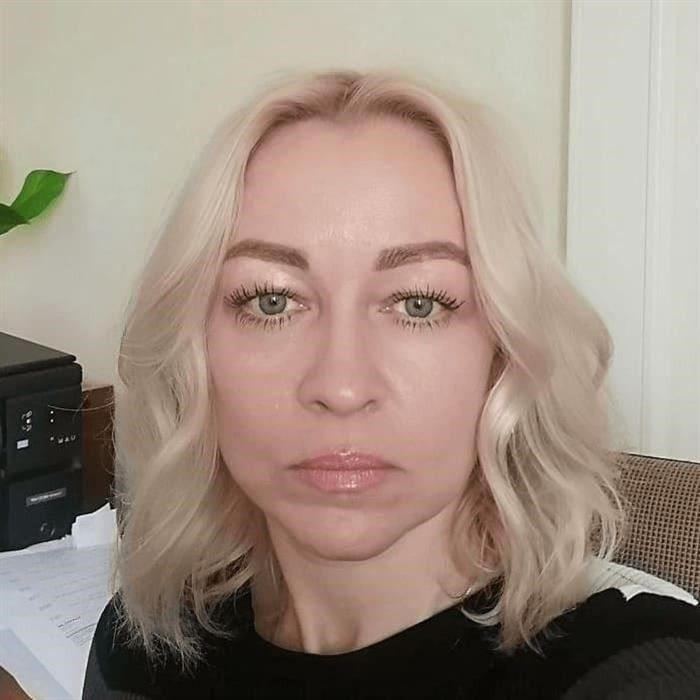 Должен ли работодатель оплачивать больничный лист?