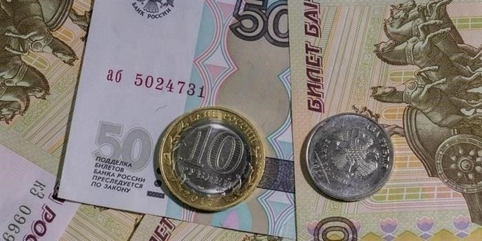 Корректировка заработной платы в связи с ошибками в налоговых вычетах