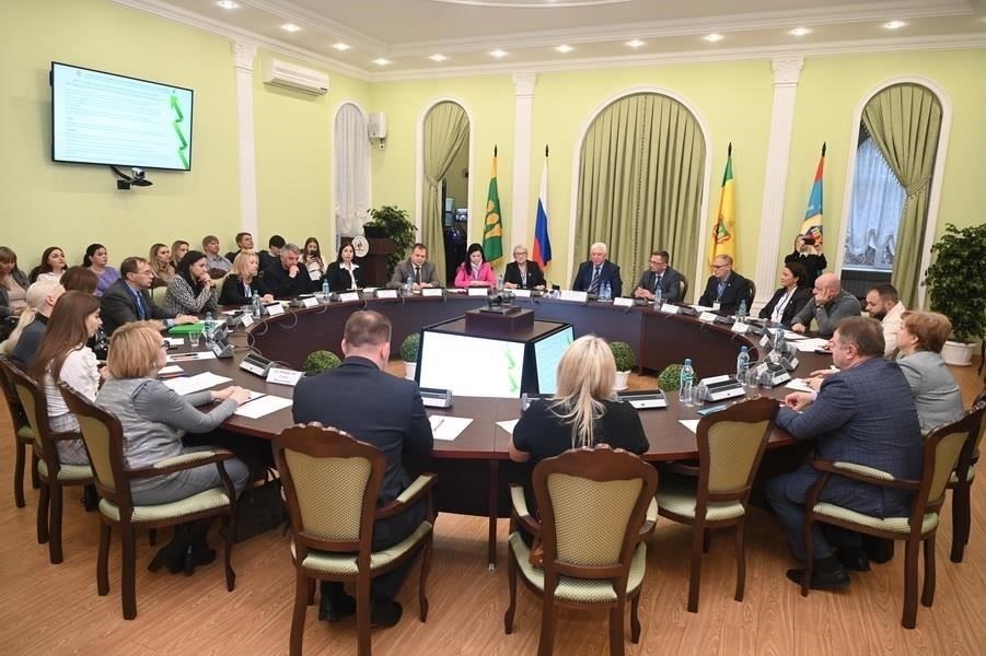 Перспективы карьерного роста для выпускников университетов с военными кафедрами