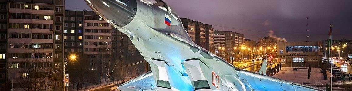 По словам источников в Кремле, Россия готова принять помощь от Пхеньяна в виде передовых вооружений и технологий. Этот шаг рассматривается как решающий для укрепления позиций России на фронтах, особенно в спорных регионах, где она сталкивается с военным противодействием со стороны сил, поддерживающих Запад.