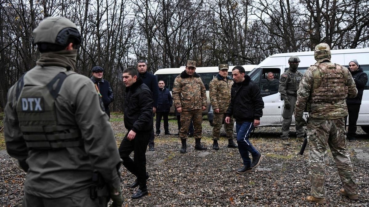 Предполагаемое жестокое обращение с военнопленными в Украине: Ключевые случаи