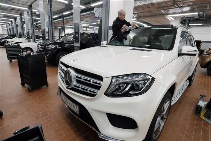 Автомобиль с ключами