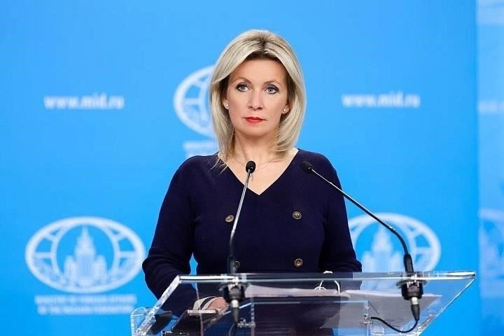 С помощью таких памятных предметов можно поддерживать тесную связь с прошлыми военными действиями, гарантируя, что они никогда не будут забыты. Помимо чествования отдельных людей, эти артефакты создают ощутимую связь с историческим контекстом, в котором служили солдаты. Их демонстрация в частных домах или государственных учреждениях позволяет сохранить наследие этих героических действий для следующих поколений.