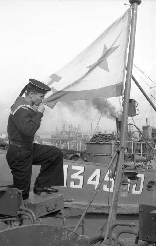 Сколько лет длилась воинская повинность в 1950-1960-е годы?