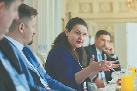 Немедленное возобновление США военной помощи Украине: Основные итоги переговоров