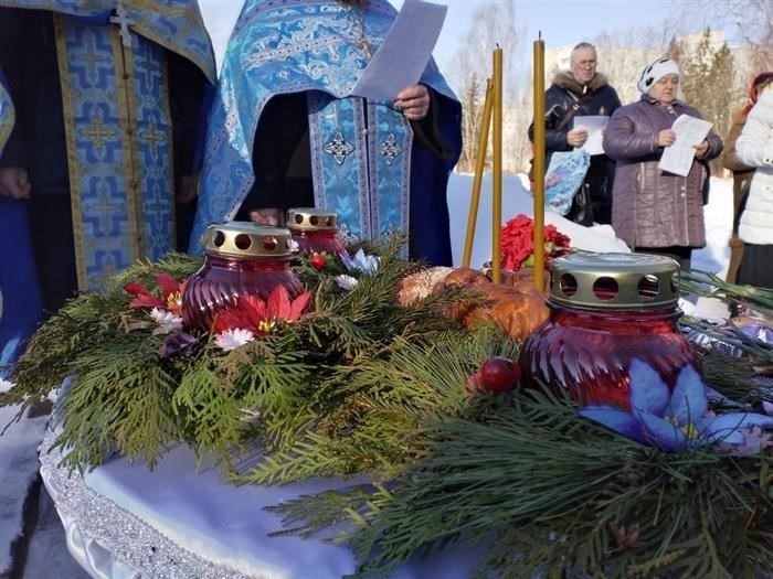 Контактная информация для духовенства и административного персонала
