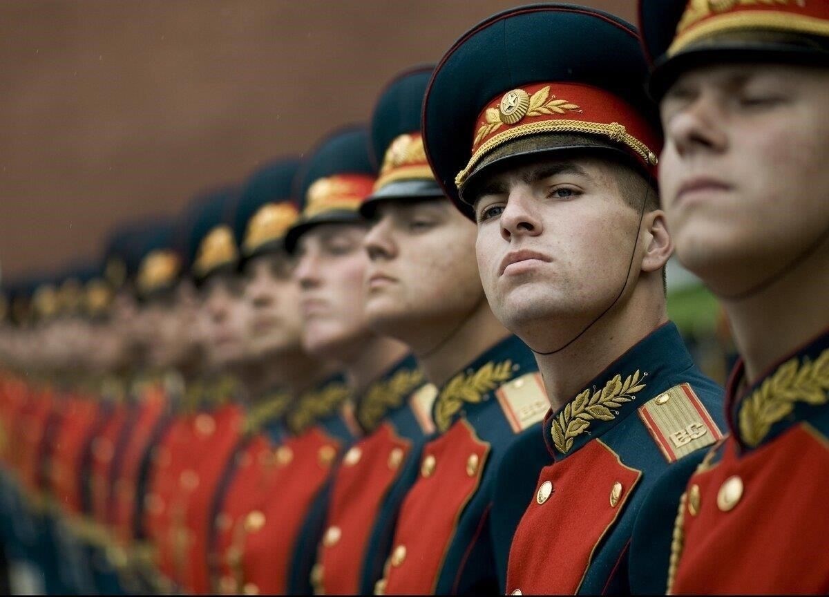 Влияние неоконченной военной службы на права путешественников