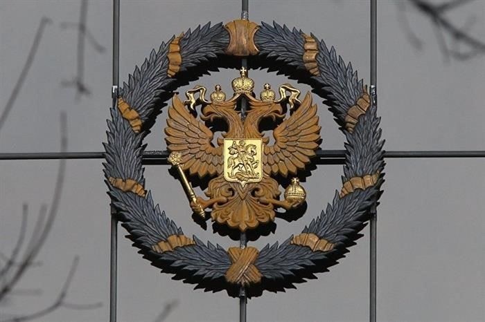 Правовые основания для аннулирования вида на жительство