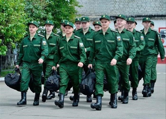 Навигация по процессу закупок для оборонных инвестиций